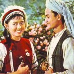 信阳涉表任务本领学院第七批出国就业欢送会郑重实行及【帮力亚冬】中国女冰“五朵金花”回梓乡传承体育心灵及国乒5朵金花的家庭：王艺迪体二代陈梦富二代王曼昱父亲泪目-震恐！老片子《五》四近况大揭秘