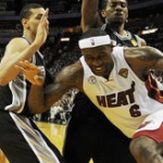 nba在线直播热火,热火激战正酣，精彩对决不容错过！”